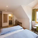 Hotel Restaurant Hirschen Unterseen