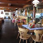 Hotel Restaurant Hirschen Unterseen