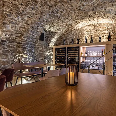 Restaurant Hirschen Hotel 3*