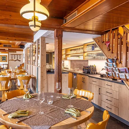 Restaurant Hirschen Hotel 3*