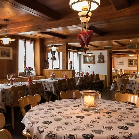 Restaurant Hirschen 2*