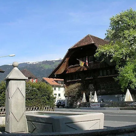 Hotel Restaurant Hirschen 3*